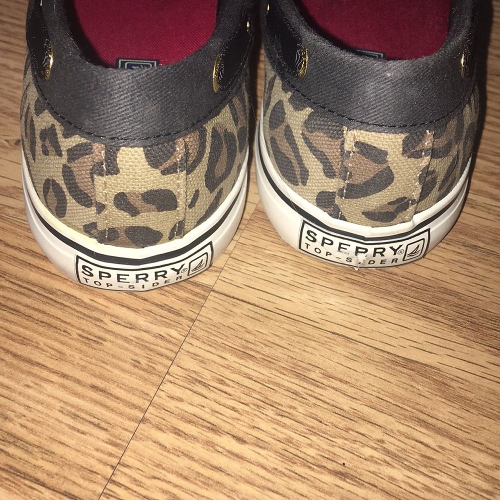 LIMITED TIME SALE leopard sperry's ✨NEVER WORN✨ - Picture 6 of 7